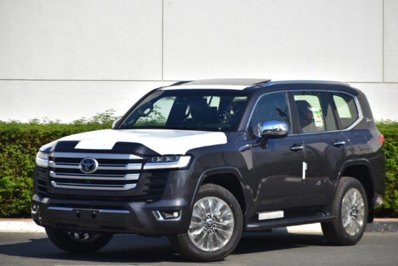 Toyota Land Cruiser 300