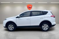 2018 Toyota RAV4 photo 2