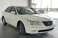 Hyundai Sonata photo 1
